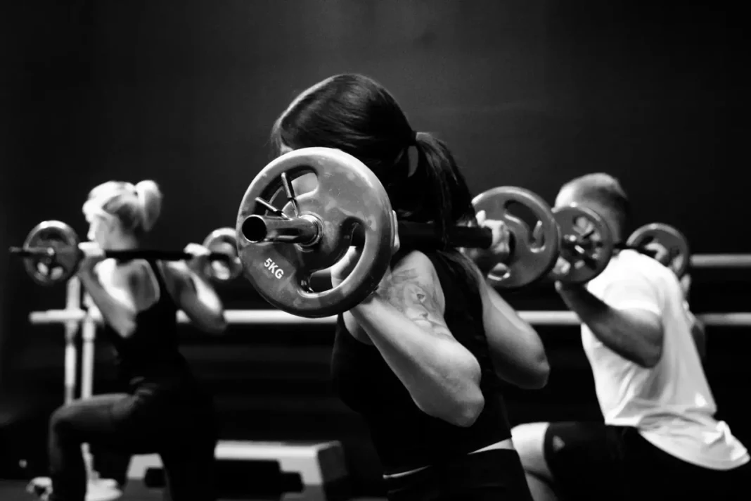 Hoe kun je het beste beginnen met krachttraining bij vrouwen?