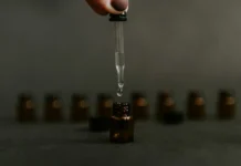 8 etherische oliën die je helpen beter te slapen 8 etherische oliën die je helpen beter te slapen