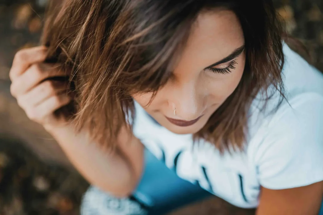 Plan een detox voor je haar vóór de drukke werkweek Plan een detox voor je haar vóór de drukke werkweek